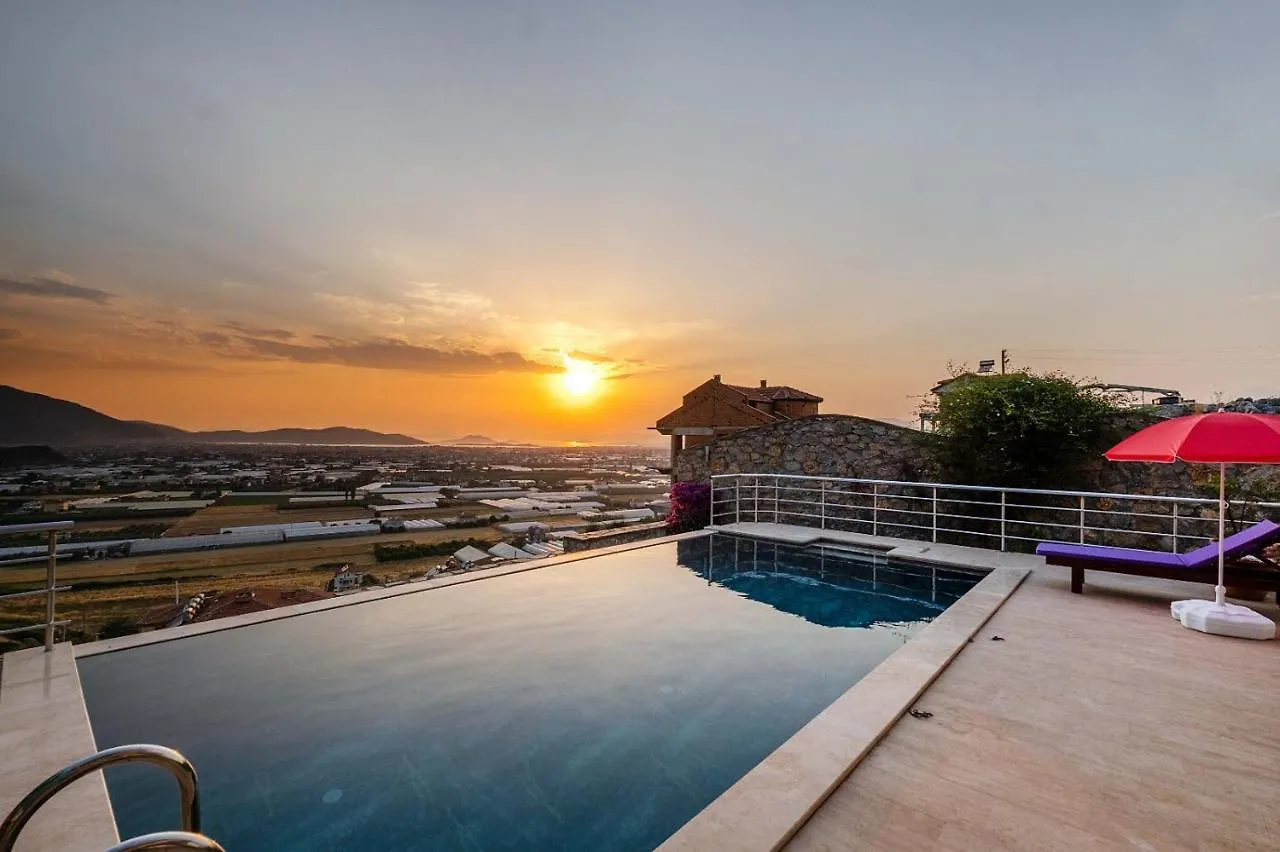 Sessiz,Sakin, Huzurlu Jakuzi Ve Saunali Deniz,Doga Manzarali Muestakil Villa Fethiye 0*,  Turkije